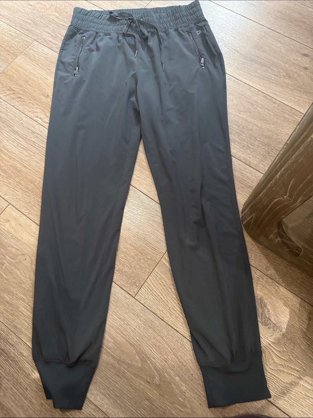 GAP Men’s Black Drawstring Joggers with Zipper Pockets